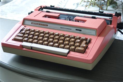 The popular QWERTY keyboard layout was invented primarily to prevent jams of the type bar. . Smith corona electric typewriter 1970s